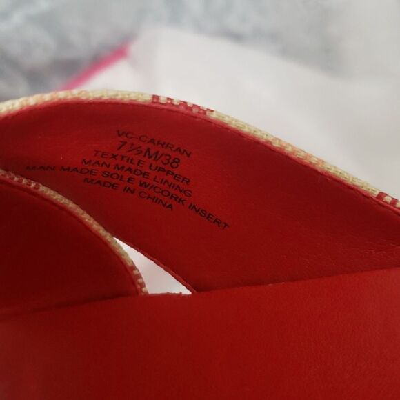 Vince Camuto Carran Espadrilles Sandals Slides NIB Red Size 7.5M - Picture 10 of 10
